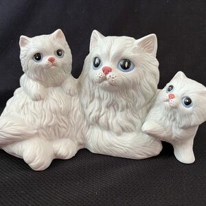Homco White Cat Family Figurine Set